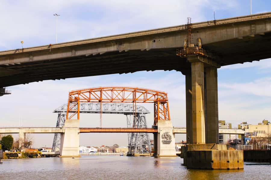 Buenos Aires: Navigation from Pto. Madero to La Boca - Boat comfort, food, and the practical details