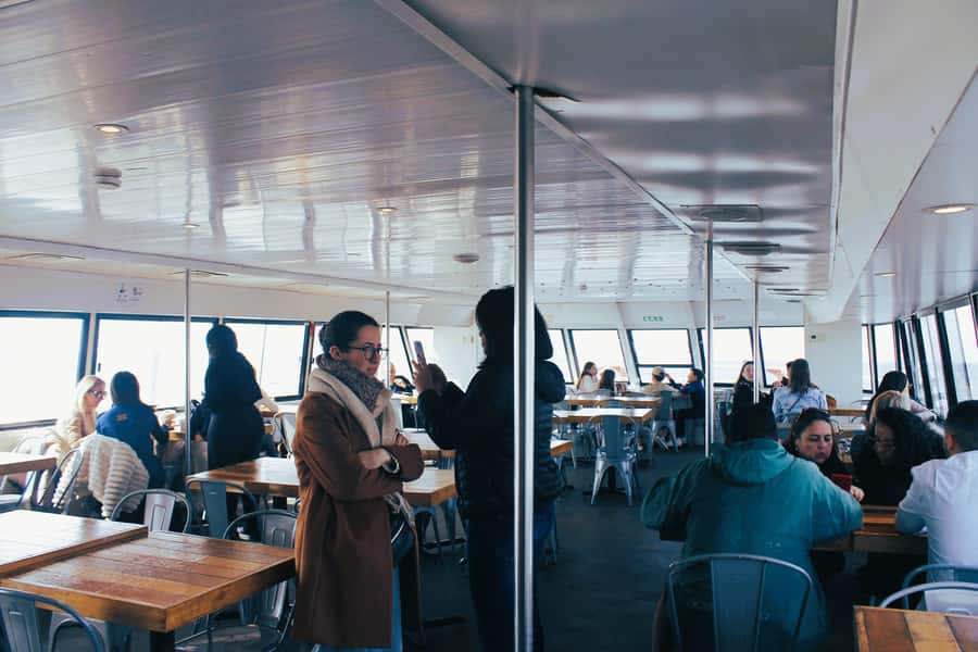 Buenos Aires: Navigation from Pto. Madero to La Boca - Who will enjoy this river route most?
