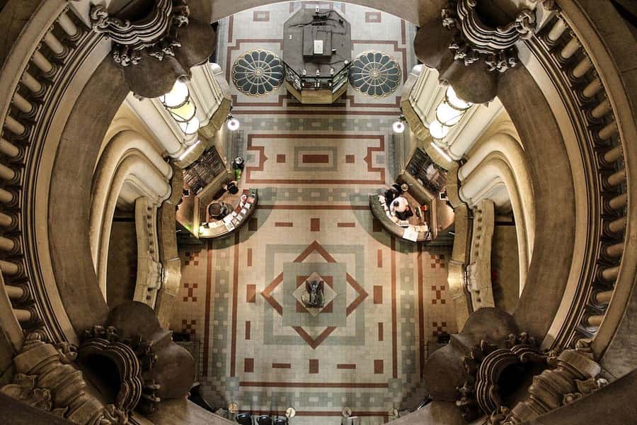 Buenos Aires: Palacio Barolo Guided Night Tour with Wine - Key points to know before booking