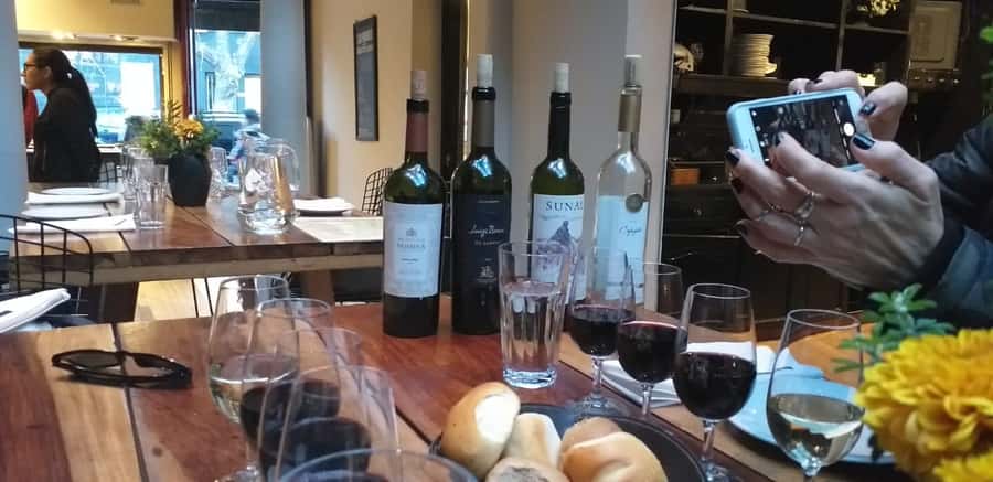 Buenos Aires: Palermo Private Wine Tasting & Walking Tour - Walking through Palermo’s art and design streets
