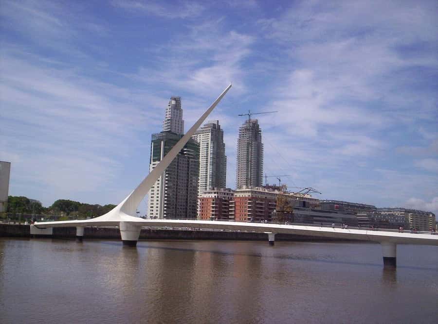 Buenos Aires: Panoramic Bus Tour - Puerto Madero: a sharp turn toward modern Buenos Aires