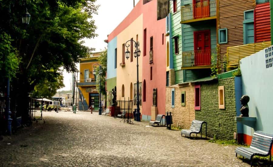 Buenos Aires Premium city tour with street food - Street food gives the tour a local finish