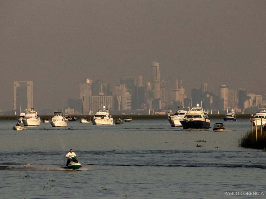 Buenos Aires: Premium Delta Navigation round trip - Weather rules on the Río de la Plata