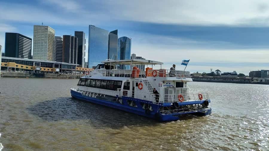 Buenos Aires: Premium Delta Navigation round trip - Arriving in Tigre with time to choose