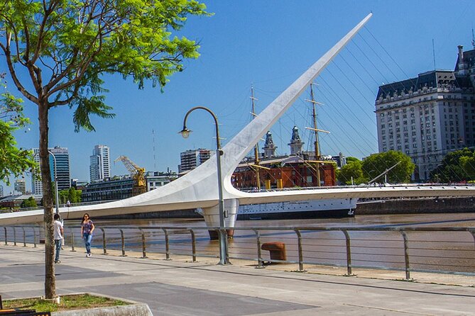 Buenos Aires: Private City Tour with Local Guide - San Telmo: old streets and a short introduction