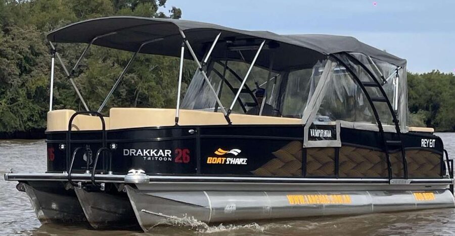 Buenos Aires: Private Delta Boat Tour with Barbecue onboard - Argentine asado served on the boat