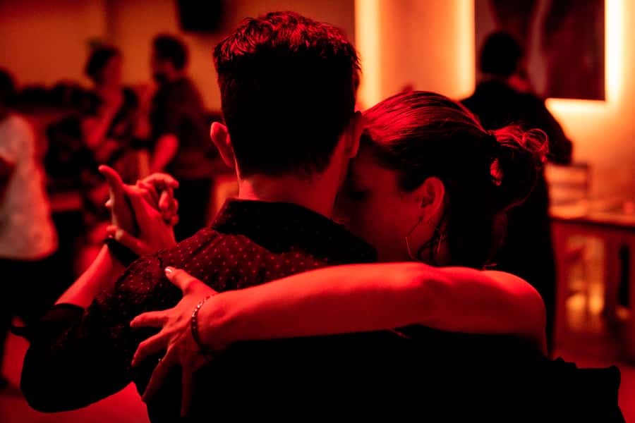 Buenos Aires: Private Tango Lesson - What makes the tango feel Argentine