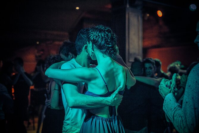 Buenos Aires: Private Tango Lesson - Your 60 minutes in the studio