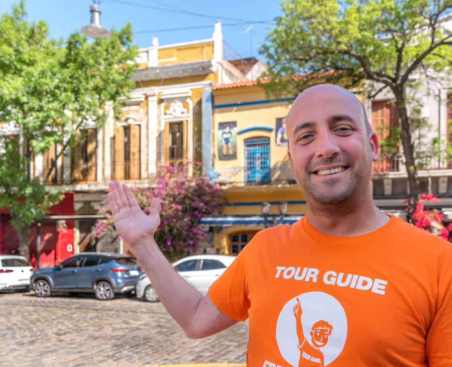 Buenos Aires: San Telmo and Market Guided Walking Tour - Starting at Parroquia San Ignacio de Loyola