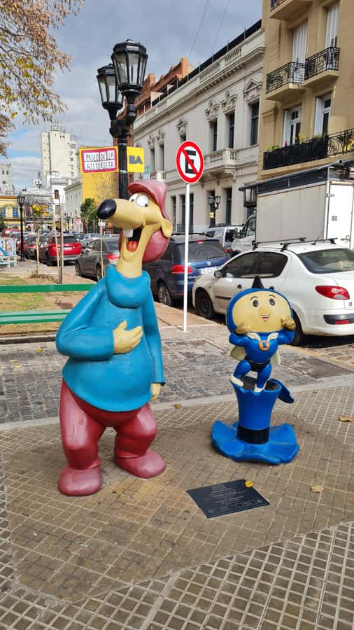 Buenos Aires: San Telmo, History, Bars, and Tango! - San Telmo Market and Plaza Dorrego