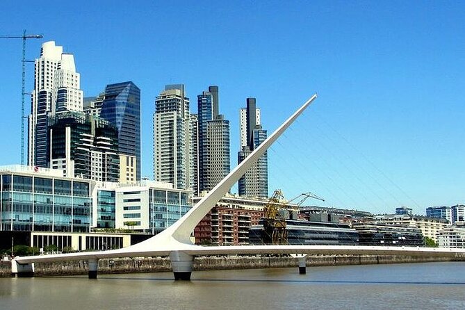 Buenos Aires Super Saver: Small-Group City Tour, Early Tango Show & Gaucho Tour - Day 1 starts with the city’s political heart