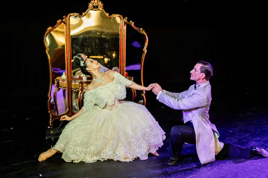 Buenos Aires: Tango Show at Tango Porteño & Optional Dinner - Choosing between show only, dinner, and drinks