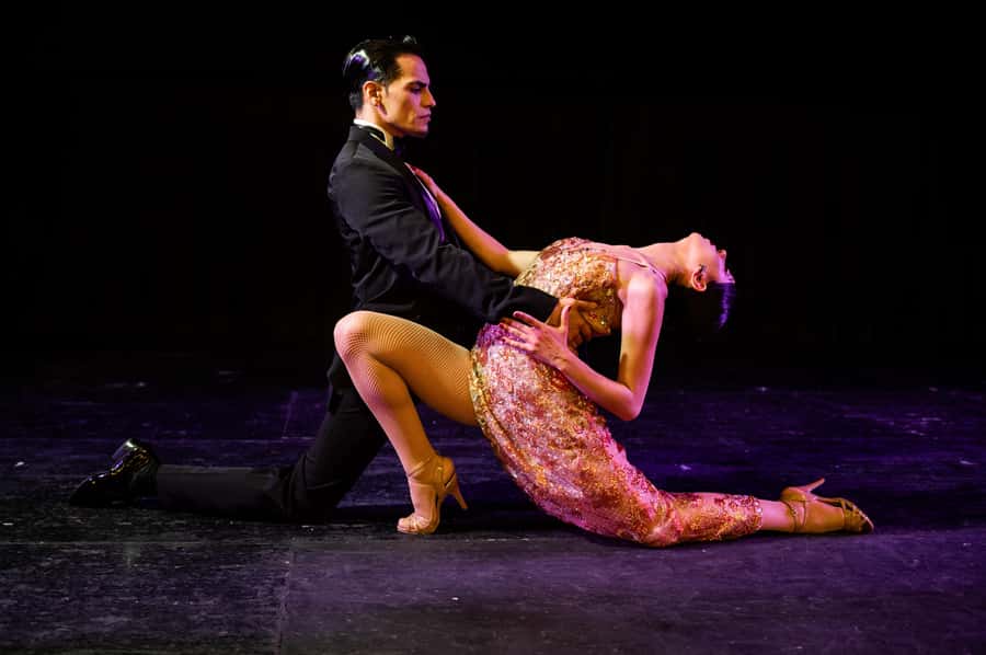 Buenos Aires: Tango Show at Tango Porteño & Optional Dinner - Service and the practical rhythm of the night