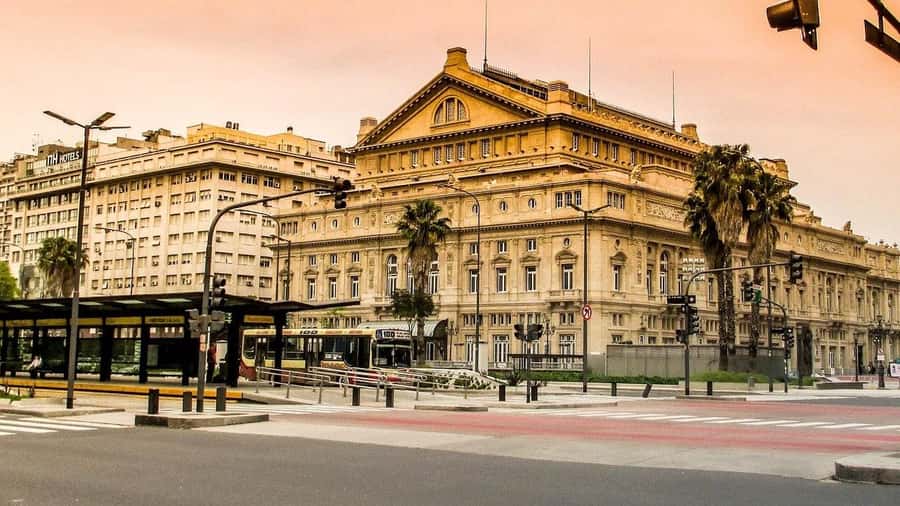 Buenos Aires: Teatro Colon Guided Tour - The horseshoe auditorium and famous acoustics