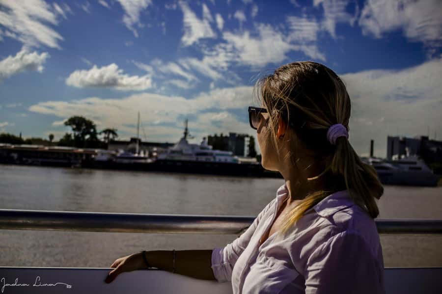 Buenos Aires: "Ticket"- 2hs of Navigation Premium to Tigre - Entering the Paraná Delta near Tigre