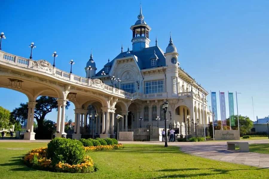 Buenos Aires: Tigre Delta Half-Day Tour with Navigation - Puerto de Frutos and the limits of 30 minutes