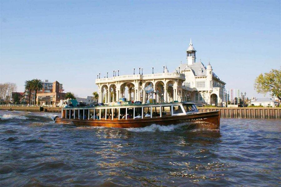 Buenos Aires: Tigre Premium with Boat Ride - Tigre’s English-style architecture and the Fruit Port
