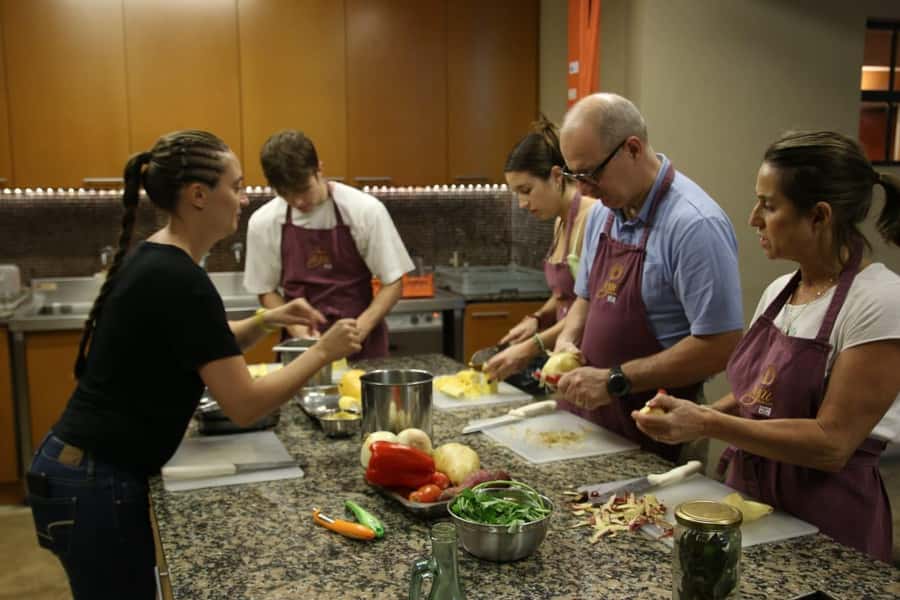Buenos Aires: Traditional Cooking Class at Espacio Azai - Key things to know before booking
