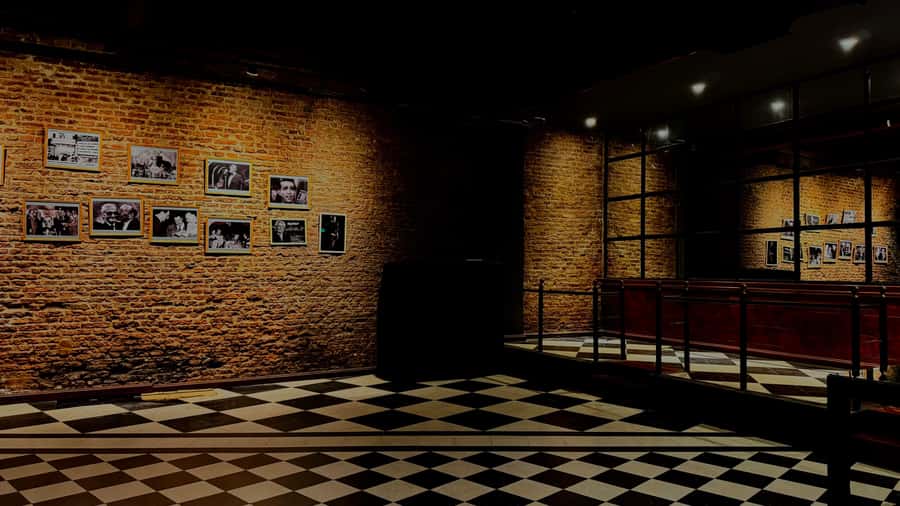 Buenos Aires : Unique Tango Experience Milonga Night - The one-hour tango class