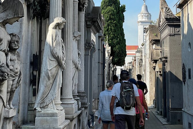 Buenos Aires Walking Tour Including Colon Theatre and MALBA Museum - Guide quality, group size, and pace