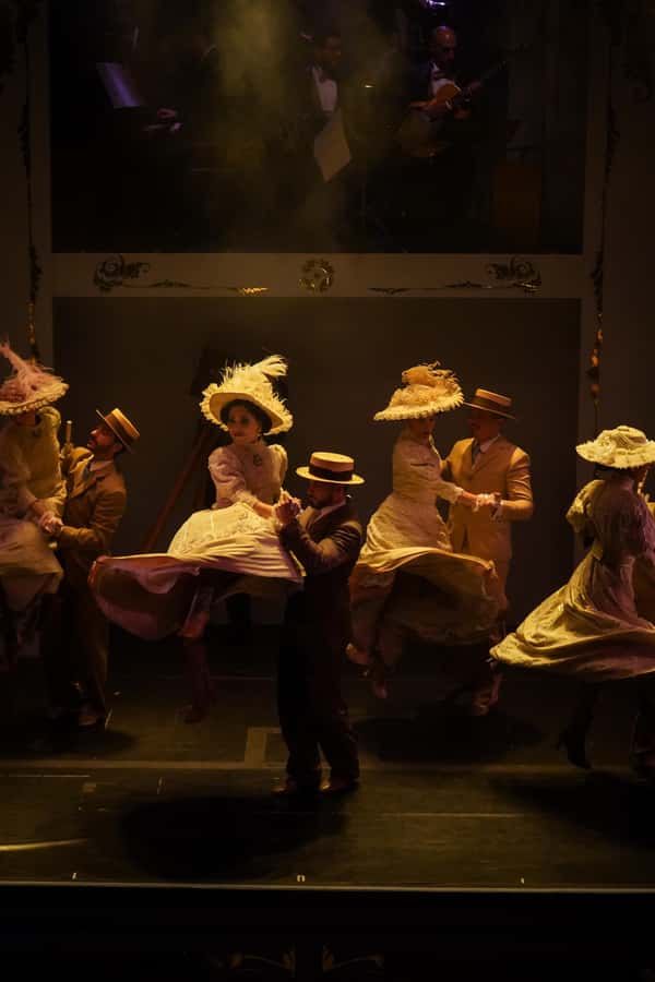 Café de los Angelitos - Traditional Night in Buenos Aires - The three-step dinner: useful, but not the main reason to come