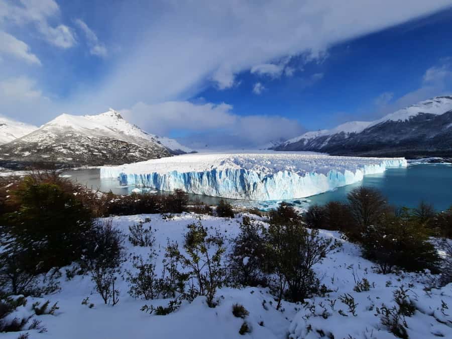 Calafate: Perito Moreno Glacier Guided Full-Day Tour - Bajo las Sombras Port and the optional boat trip
