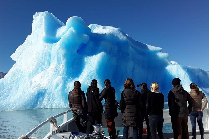 Cañadón de los Fósiles Expedition - Starting at Punta Bandera and crossing Lake Argentino