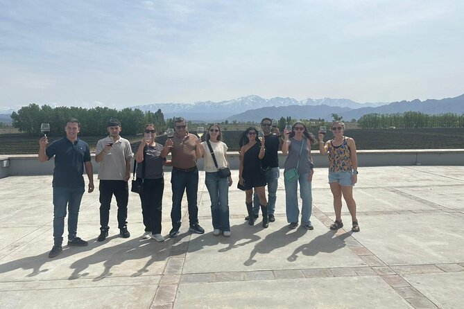 Casa Vigil (the enemy) + 2 cellars. - Key points at a glance