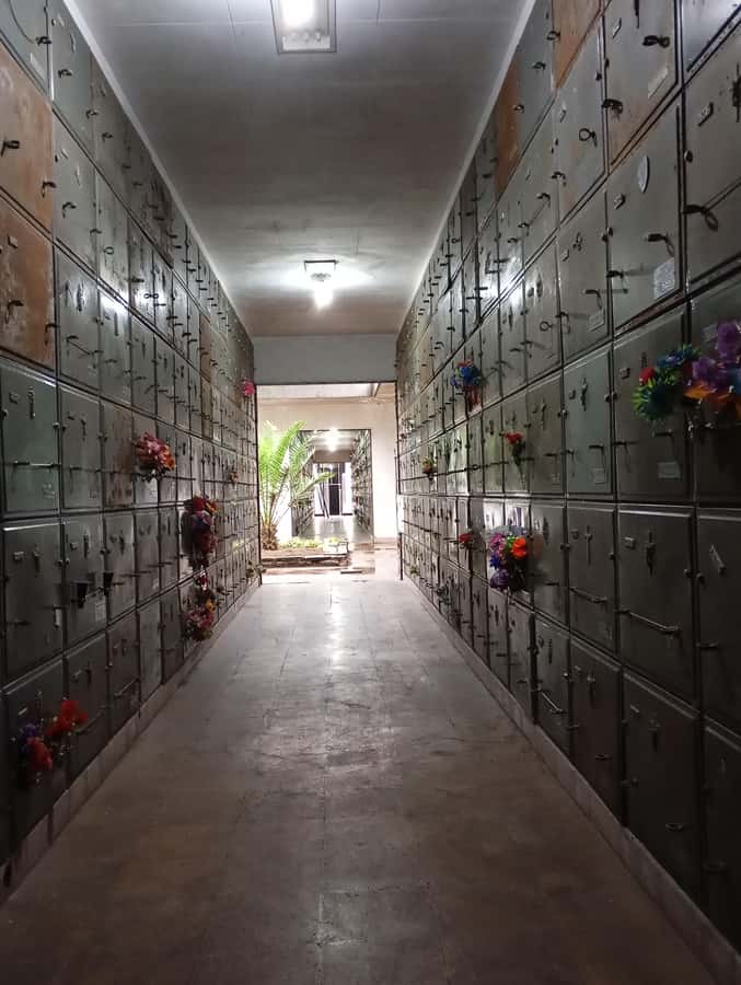 CHACARITA CEMETERY + PARQUE CHAS (LABYRINTH) - The Underground Galleries and the Necropolis Below
