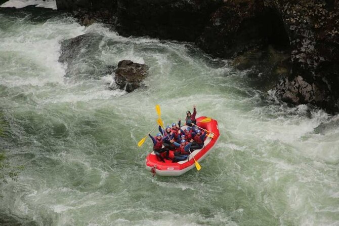 Challenge the Rapids of the Manso River: Rafting in Bariloche - From Bariloche to the lower Manso valley