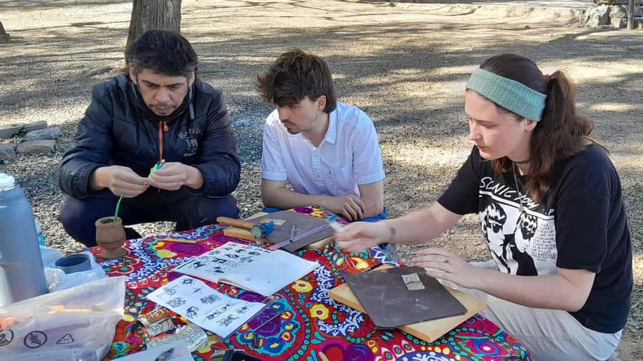City of Salta: Alpaca and leather handicraft workshop in the open air! - Meeting Carlos at San Bernardo Hill