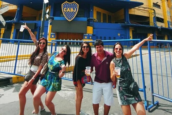 City Tour 12 Points With Tasting of Dulce de Leche - A quick Maradona tribute