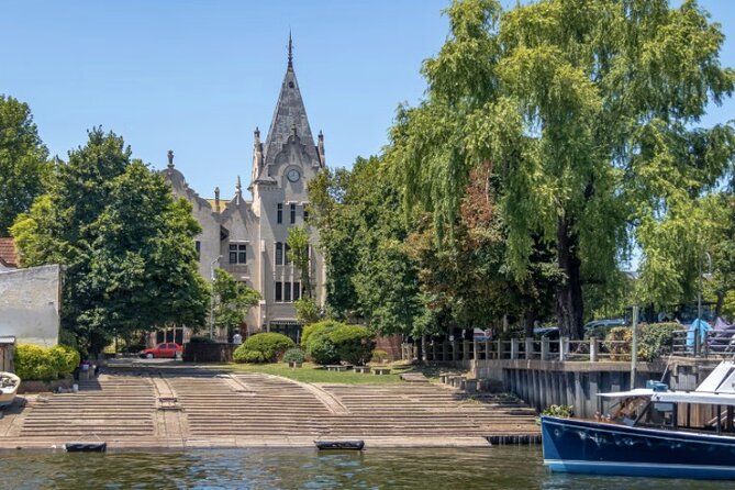 Classic Tiger Delta Sailing with City Tour in Tiger - Paseo Victorica and the Tigre Art Museum gardens