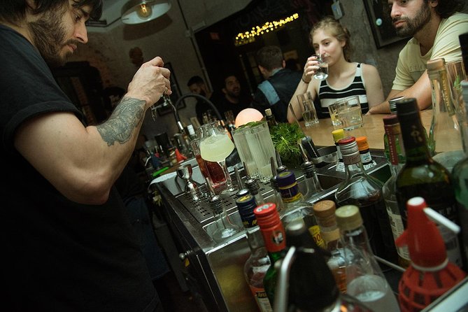 Cocktail tour in Buenos Aires - Guide quality can shape the whole night