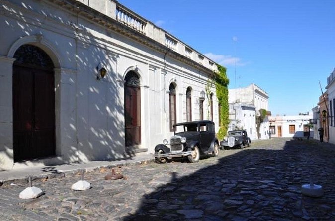 Colonia del Sacramento: Full Day Tour from Buenos Aires - Is the $211 price fair?