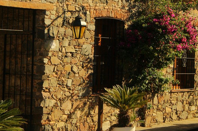 Day tour in Colonia del Sacramento, Uruguay - Free time until the return at 5:00 pm