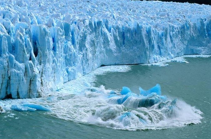 Day Tour to the Perito Moreno Glacier from El Calafate - The guide and the pace of the day