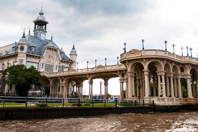 Delta Premium sailing tour and highlights of the Tigre city - for small groups - What the $170 price includes