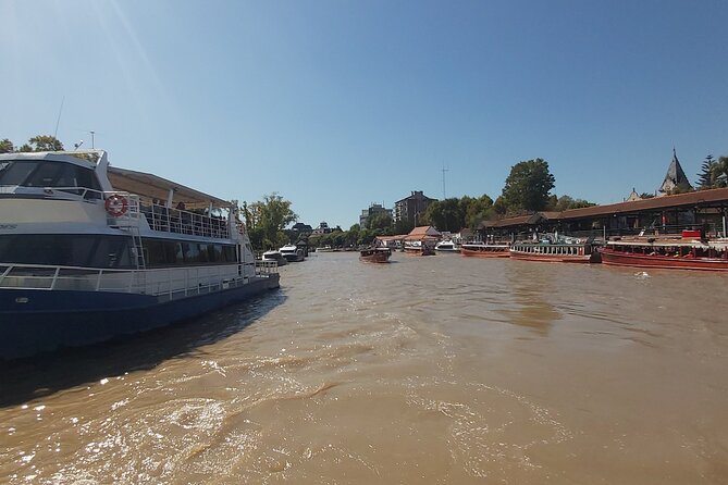 Delta Tigre Premium Tour with a friend in Buenos Aires - Tigre’s Puerto de Frutos and the Question of Time