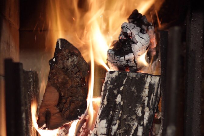Dinner Secrets of Asado in Buenos Aires - A welcome glass of Argentine wine