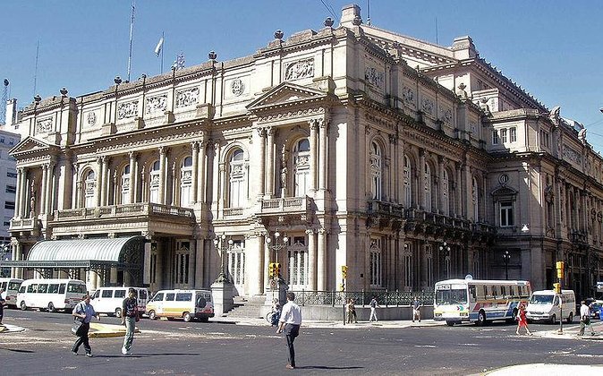 Discover Buenos Aires’ independent art scene — Ticket included - Key points at a glance