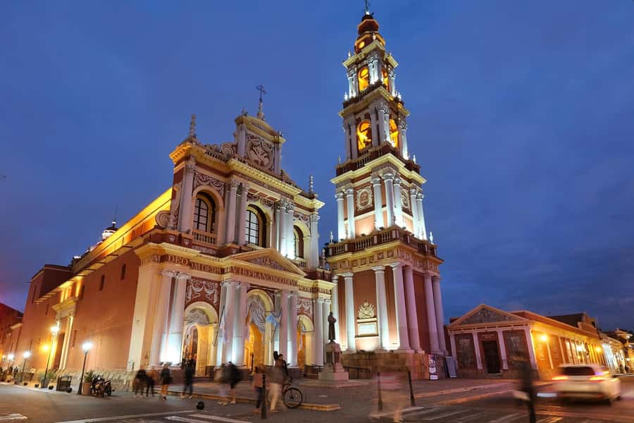 Discover Salta and enjoy the city with a photojournalist - Key points at a glance