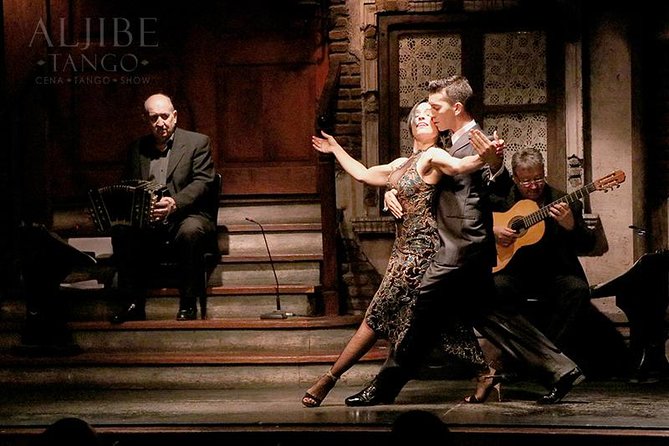 Early Tango Dinner Show with Optional Traditional Bus Transfer - Key points to know before booking