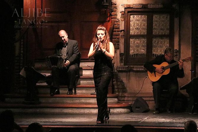 Early Tango Dinner Show with Optional Traditional Bus Transfer - Dinner before the tango show