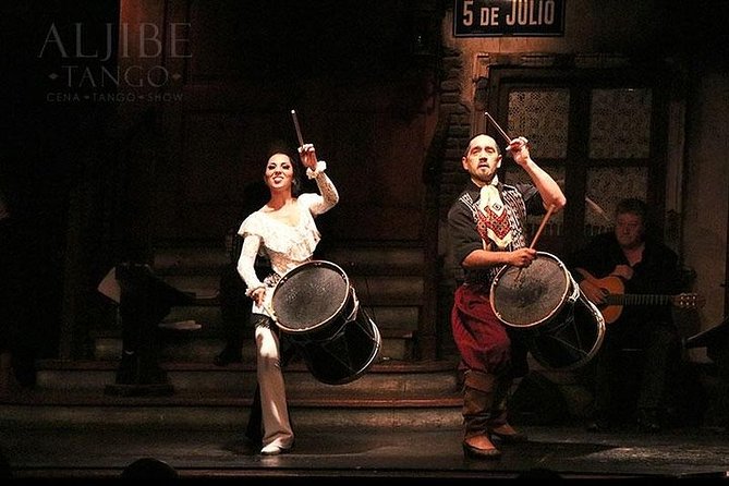 Early Tango Dinner-Show with Private Transfer - The Tango Performance and Live Music