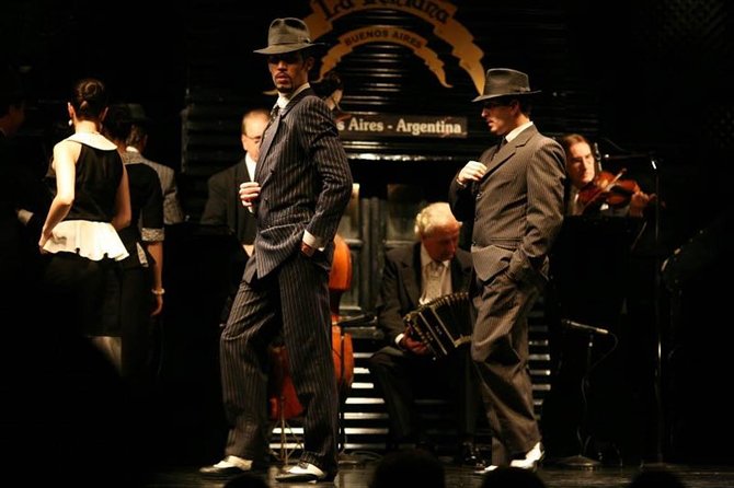 El Aljibe Early Tango Show in Buenos Aires - The 8:15 tango and folklore performance