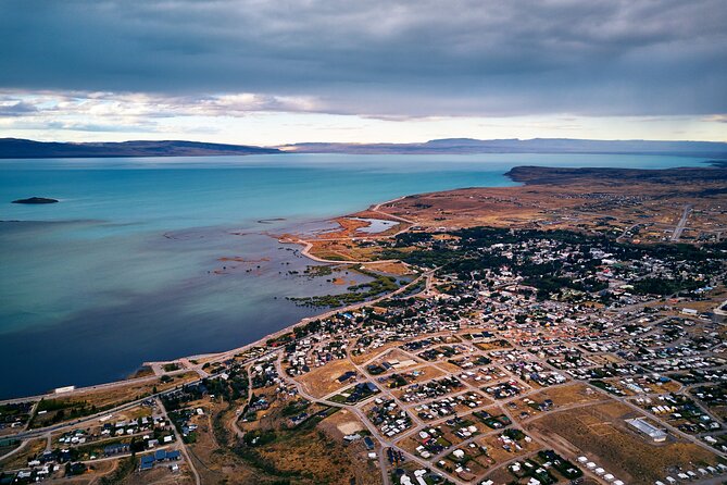 El Calafate Airport (FTE) Private Transfer to El Calafate City - The 20-minute private ride