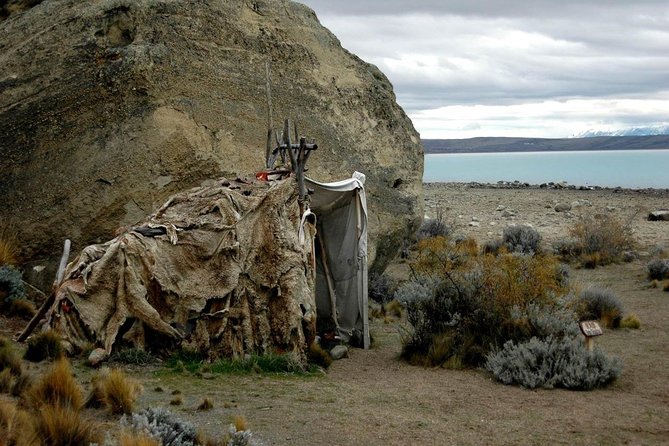 El Calafate City Sightseeing Tour Including Walichu Caves - Lago Argentino and El Calafate’s first buildings