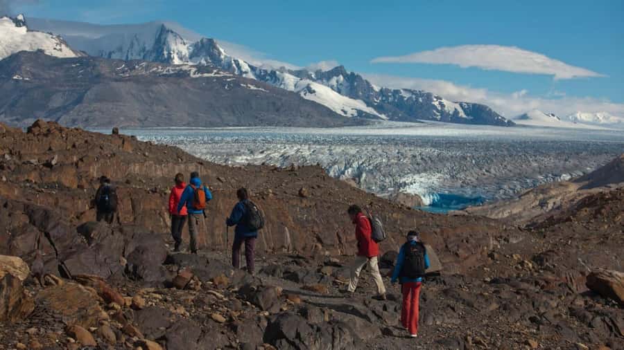 El Calafate: Fossil Canyon Trekking at Estancia Cristina - Leaving El Calafate for Punta Bandera Port