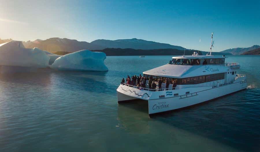 El Calafate: Glacier Cruise & Trekking at Estancia Cristina - Key points to know before you book